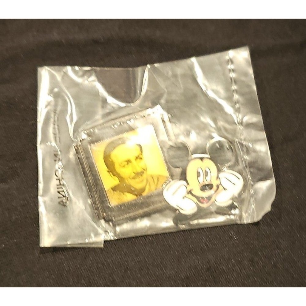 New Disney Fotoball Pin,‎ Walt Disney Pin #101 of 101